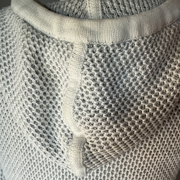 Rachel Zoe Women’s Grey/White Knit Hoodie - Picture 5 of 6